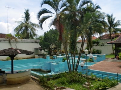 Taman-Sari.JPG